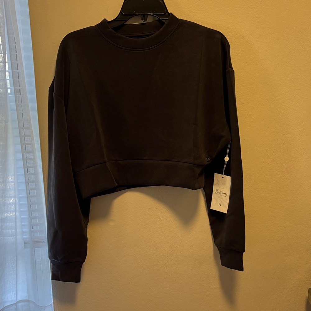 BuffBunny Black luxe Cropped Sweatshirt crew pullover Small